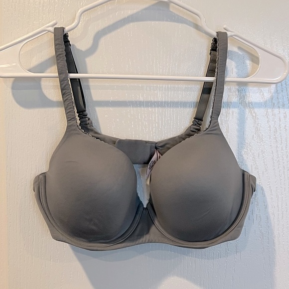 Victoria’s Secret Gray Lined Demi Bra - Picture 2 of 4